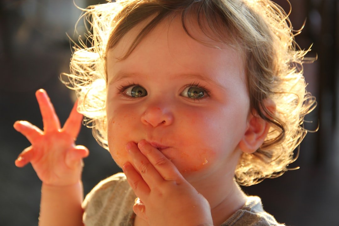 You are currently viewing Chaise haute pour bébé : comment choisir et quand commencer